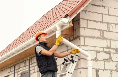 Pose et remplacement de gouttières à Hestrud